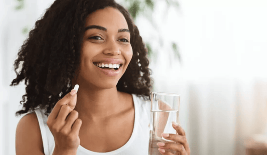 Biotina, proprietà e benefici dell'assunzione di biotina integratore pelle capelli unghie che dà benefici a tutto il corpo - Agocap Pharma & Beauty